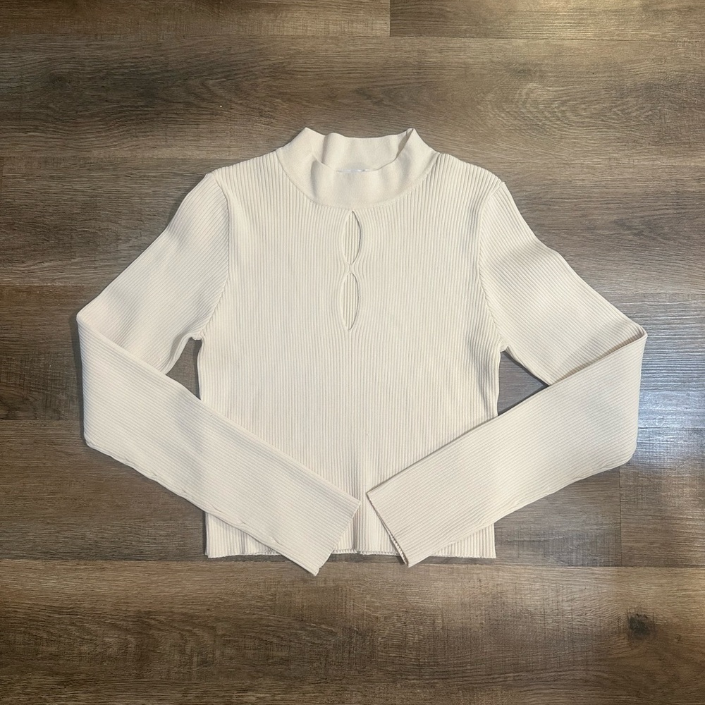 Find Me Now Sexy Cut-Out Long Sleeve Top – Size L